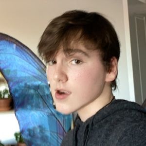 Meet your Posher, Max